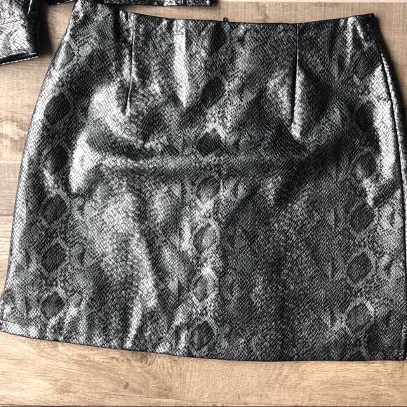 Vintage Crash Zone snakeskin PVC two-piece set - Picture 2 of 8
